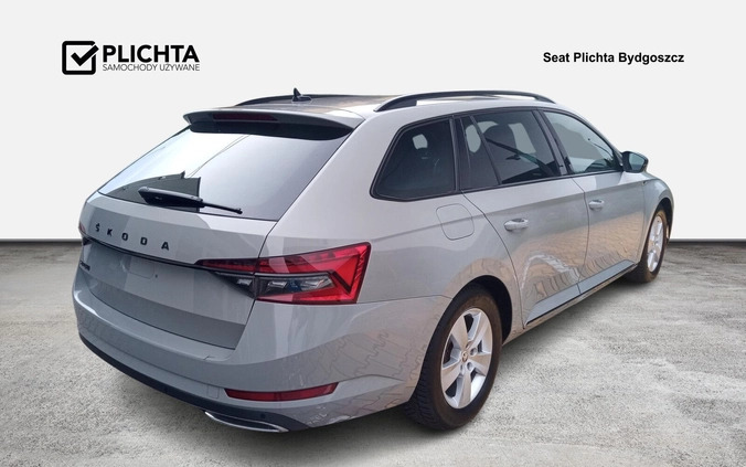 Skoda Superb cena 129900 przebieg: 55620, rok produkcji 2021 z Bydgoszcz małe 631